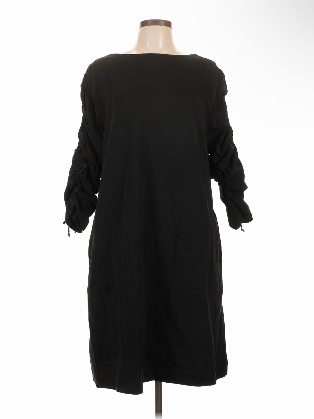 Chico's Black Long-Sleeve Ruched Shift Dress